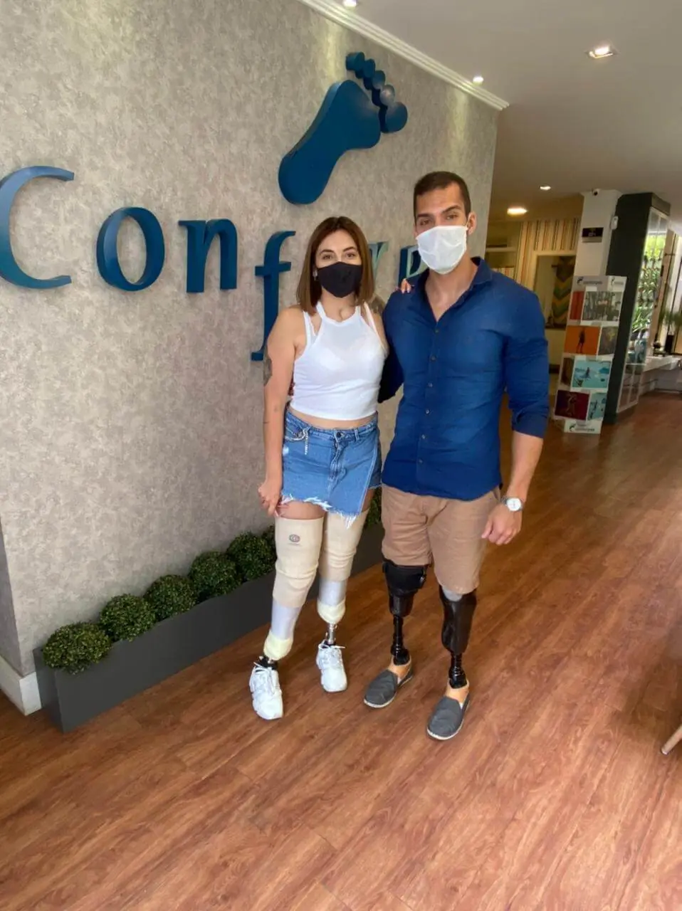Letícia e Vitor na Unidade da Conforpés em São Paulo