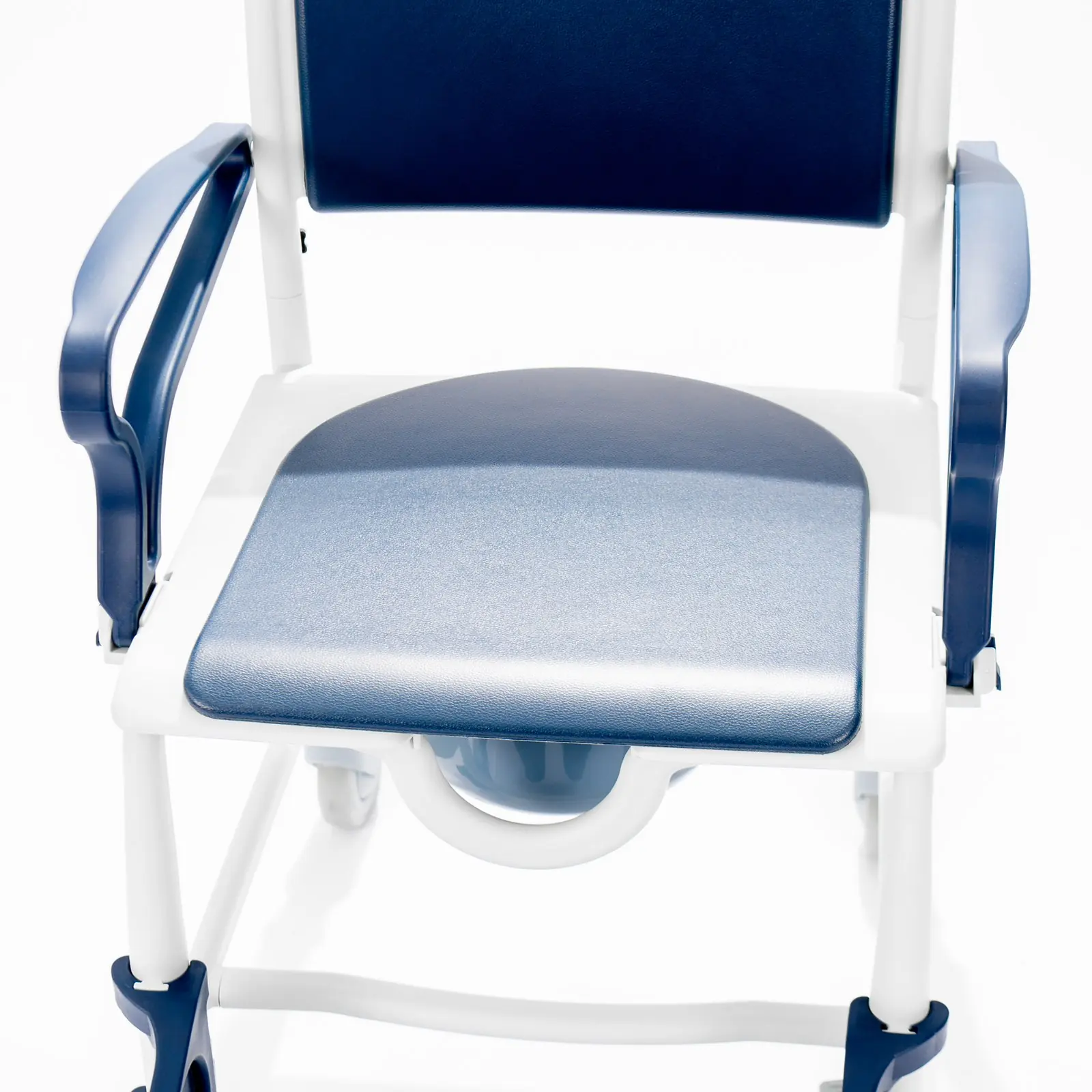 Cadeira de Banho e Higiene em Nylon e Alumínio Breeze by Mobility, da Mobility Brasil, foto 2